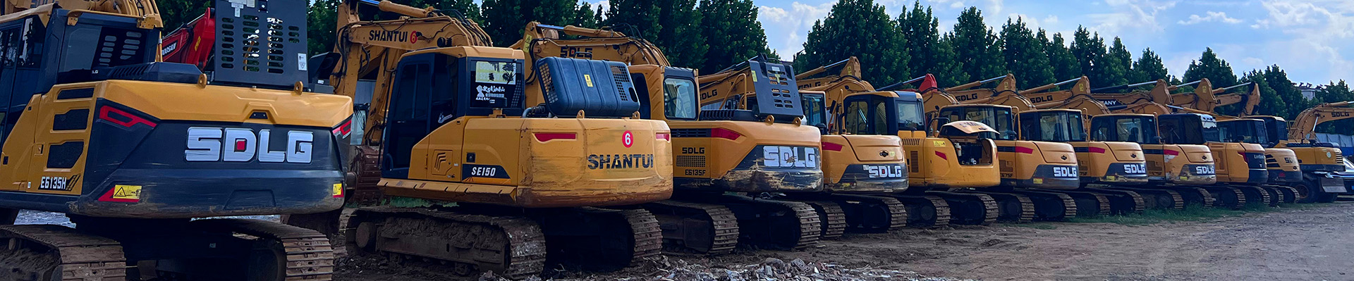 использованный экскаватор